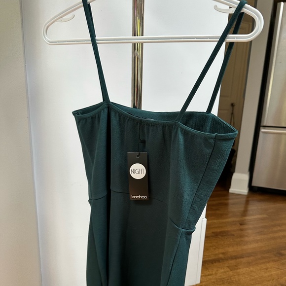 Square-Neck Body-con Dress - Picture 3 of 3